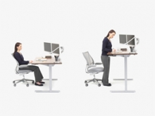 Tại sao nên sử dụng bàn làm việc ngồi - đứng trong văn phòng?